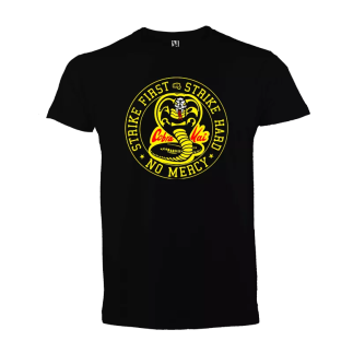 Camiseta: Strike- cobra